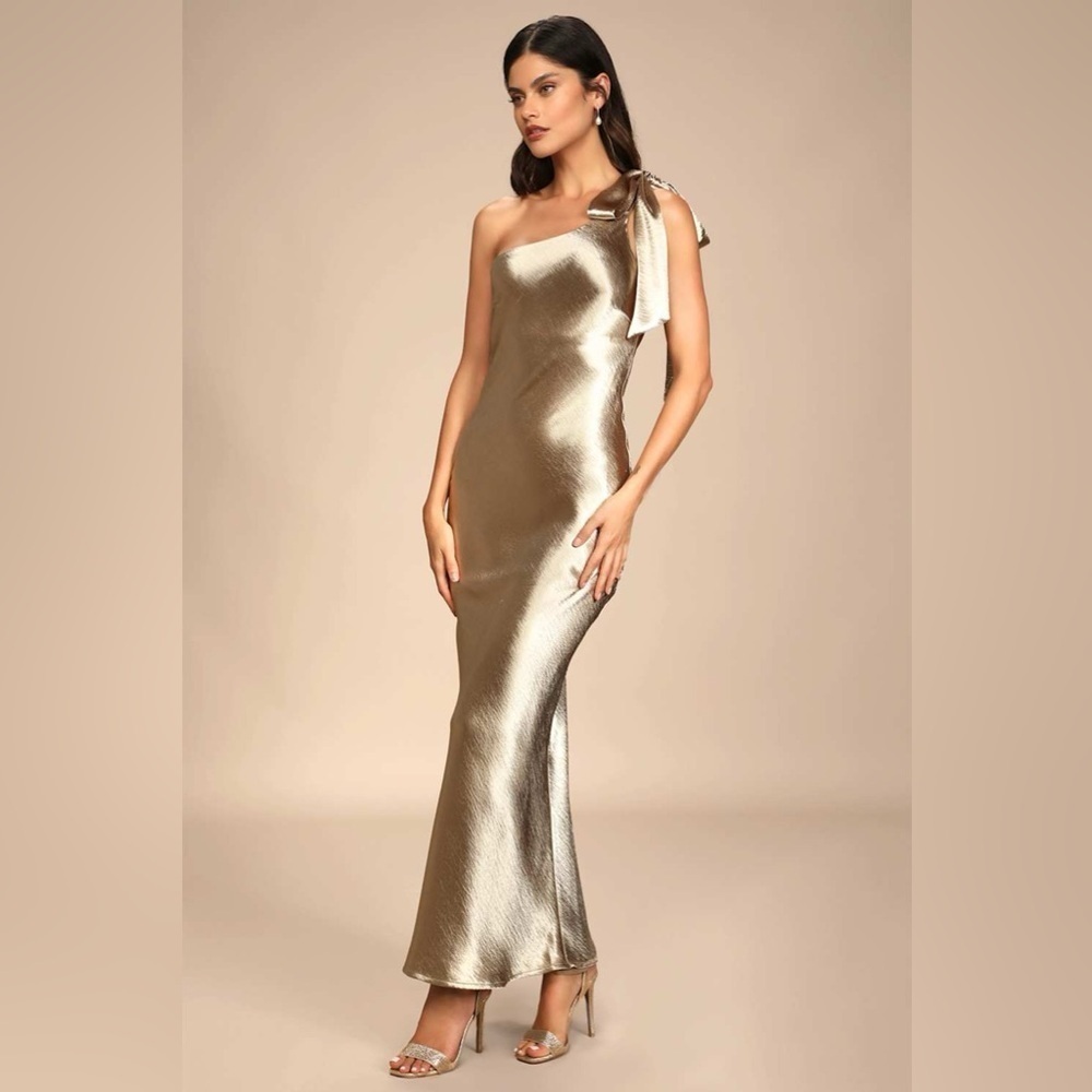 NWOT Lulus Lavish Looks Gold Satin‎ One-Shoulder Tie-Strap Maxi Dress - Picture 4 of 9
